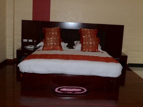 Bata Hotel Аддис-Абеба Экстерьер фото